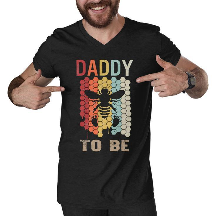 Father Grandpa Daddy To Be Pregnancy Announcement Tee Fathers Day 2 Family Dad Men V-Neck Tshirt