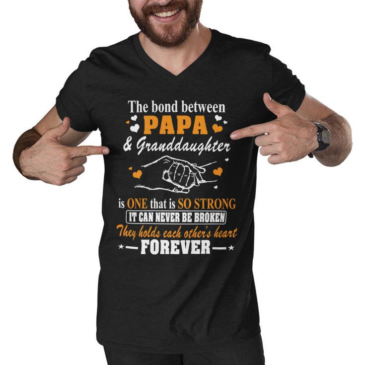 Father Grandpa The Bond Between Papagranddaughter Os One 105 Family Dad Men V-Neck Tshirt