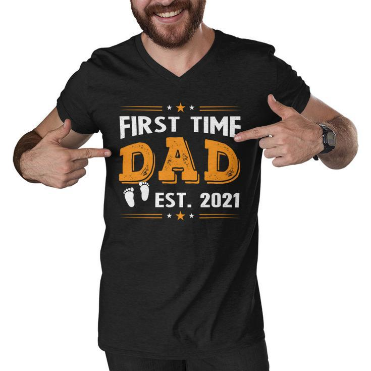 First Time Dad Est 2021 Men V-Neck Tshirt