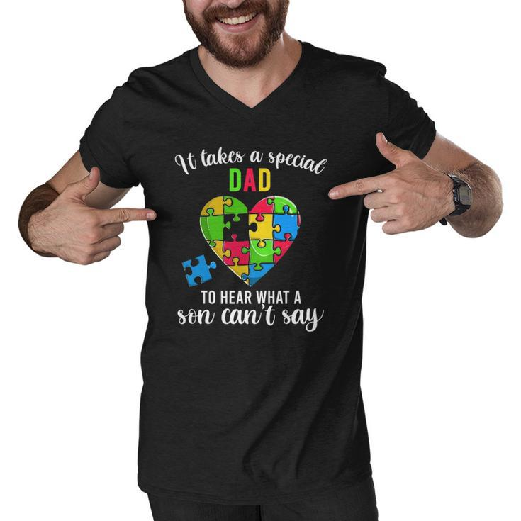 Fun Heart Puzzle S Dad Autism Awareness Family Support Men V-Neck Tshirt