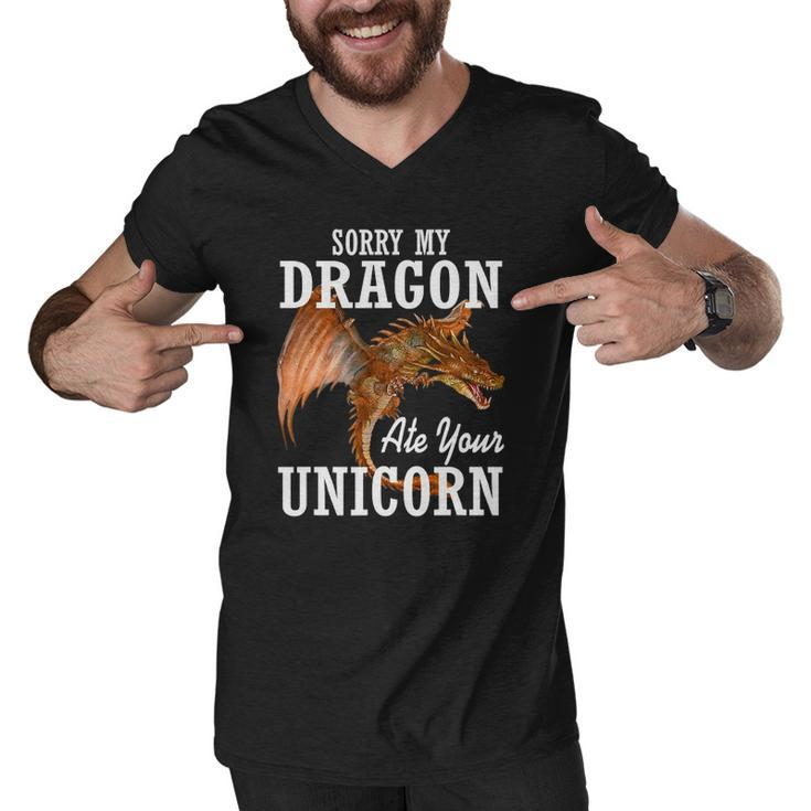 Funny Fire Dragon Asian Animal Gift Dragon Men V-Neck Tshirt