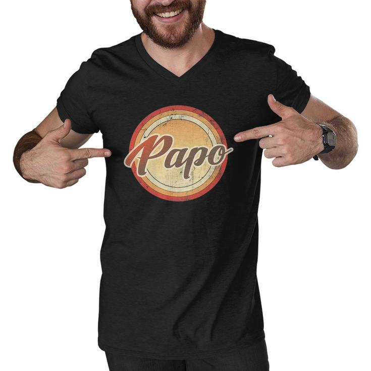 Graphic 365 Papo Vintage Retro Fathers Day Funny Men Gift Men V-Neck Tshirt