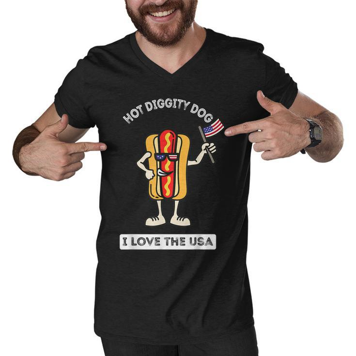 Hot Diggity Dog July 4Th Patriotic Bbq Picnic Cookout Funny  Men V-Neck Tshirt