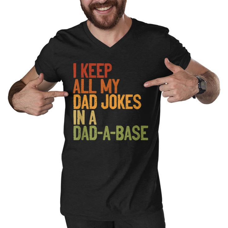 I Keep All My Dad Jokes In A Dad-A-Base Vintage Fathers Day  Men V-Neck Tshirt