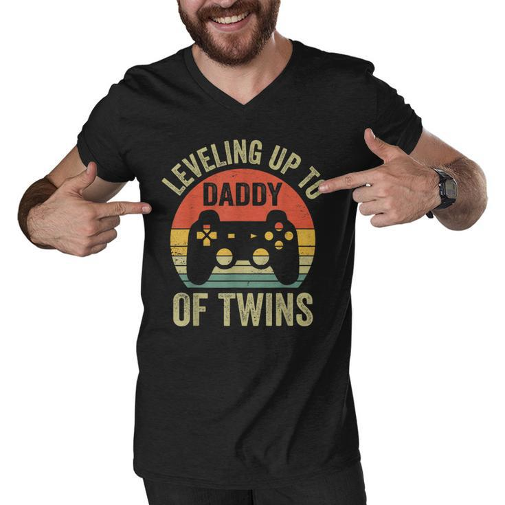 Leveling Up To Daddy Of Twins Expecting Dad Video Gamer  Men V-Neck Tshirt