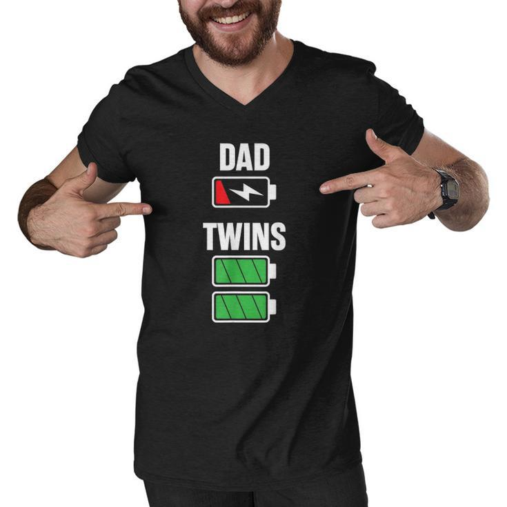 Mens Funny Dad Fathers Day Birthday Twins Twin Dad Men V-Neck Tshirt