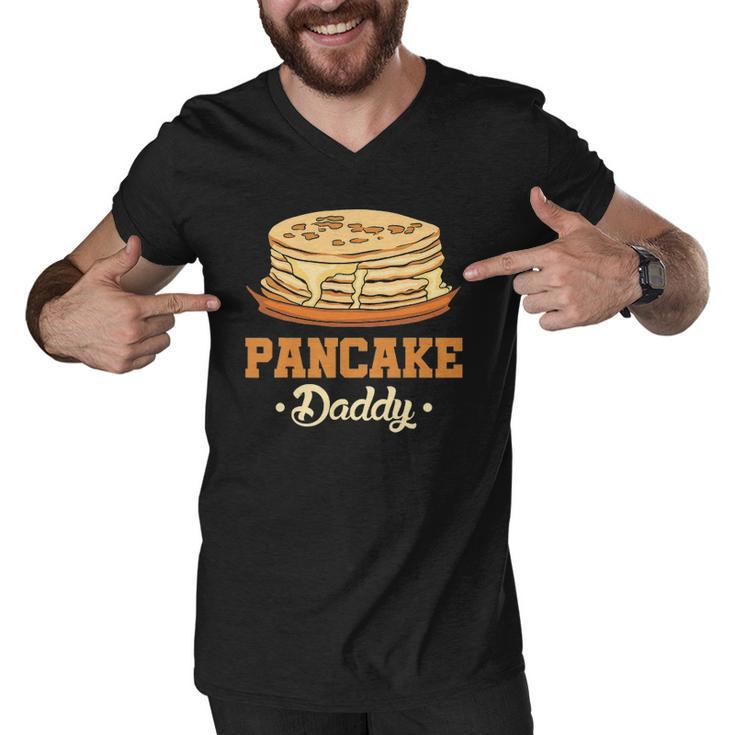 Mens Pancake Daddy Breakfast Food Pancake Maker Men Pancake Men V-Neck Tshirt