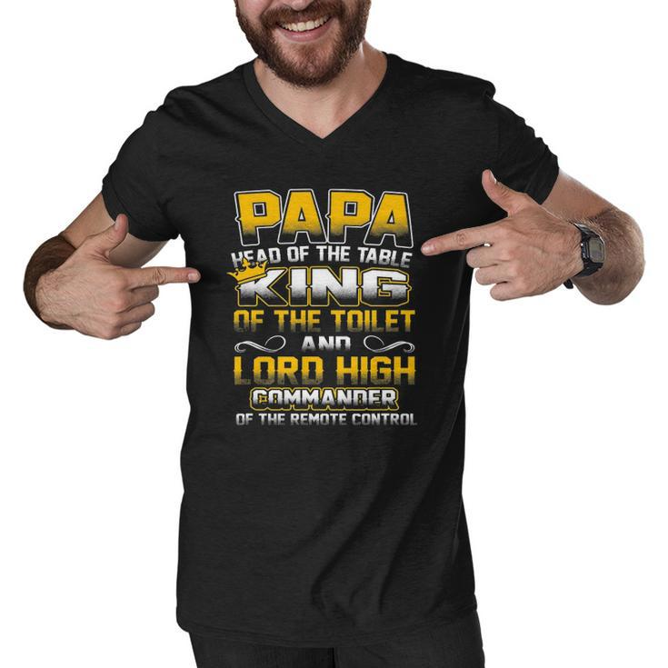Mens Papa Head Of The Table King Of The Toilet - Fathers Gift Men V-Neck Tshirt