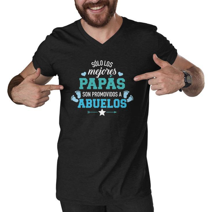 Mens Sólo Los Mejores Papás Son Promovidos A Abuelos Men V-Neck Tshirt