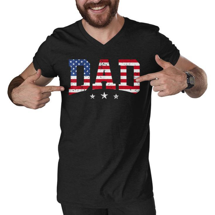 Mens Vintage Dad Fathers Day American Flag Usa Dad 4Th Of July  Men V-Neck Tshirt