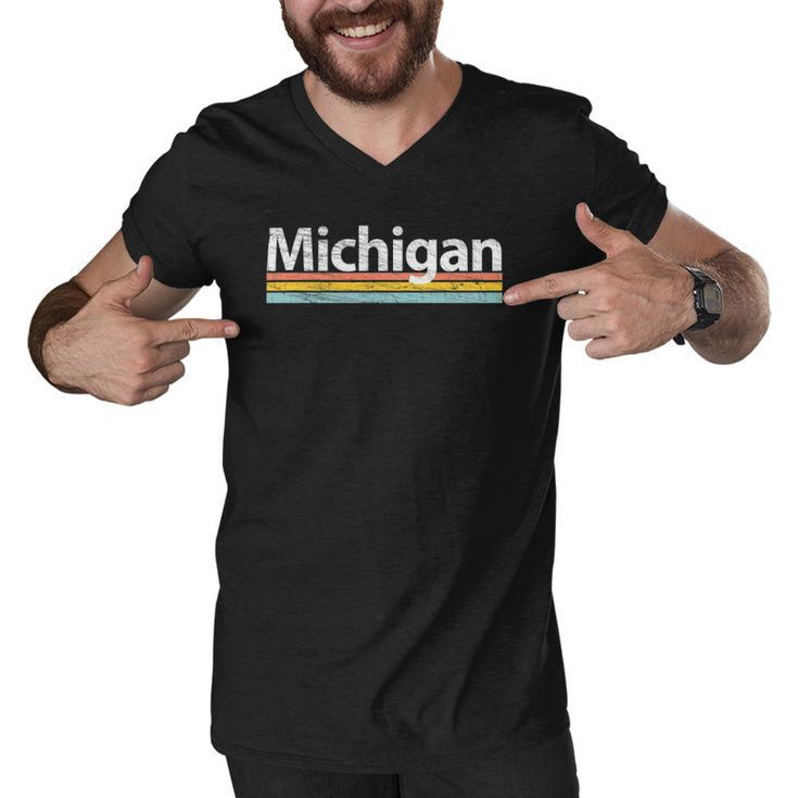 Michigan - Mi Vintage Worn Design - Retro Stripes Classic Men V-Neck Tshirt