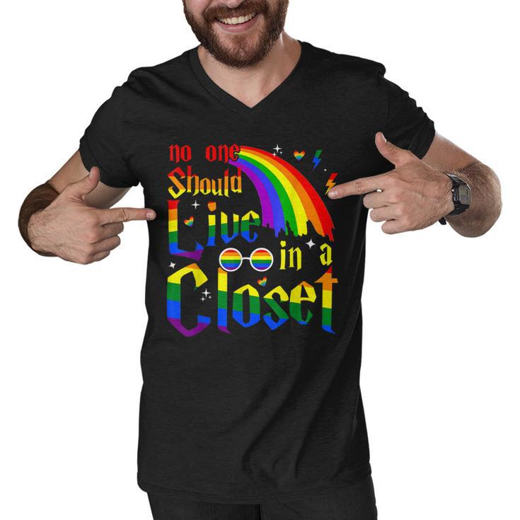 No One Should Live In A Closet Lgbt-Q Gay Pride Proud Ally  Men V-Neck Tshirt