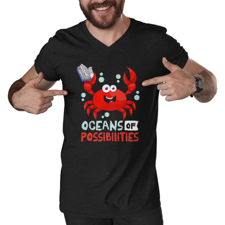 Oceans Of Possibilities Summer Reading 2022Crab Men V-Neck Tshirt