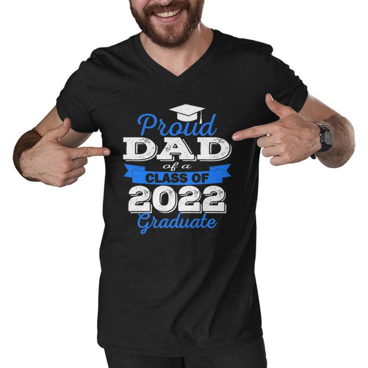 Proud Dad Of 2022 Graduate Class 2022 Graduation Family Men V-Neck Tshirt