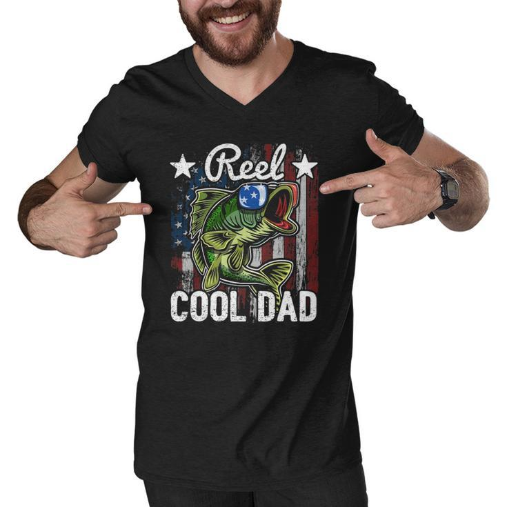 Reel Cool Dad Fishing American Flag Fathers Day Gif Men V-Neck Tshirt