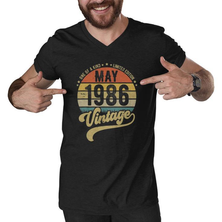 Retro 36Th Birthday Born In May 1986 Vintage Gift Men V-Neck Tshirt