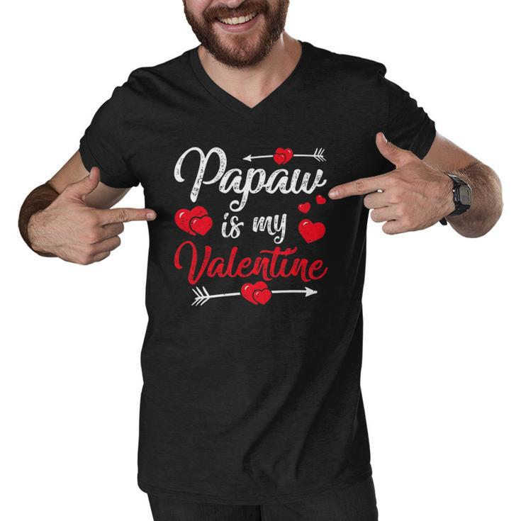 Retro Hearts Papaw Is My Valentines Day Fathers Day Men V-Neck Tshirt