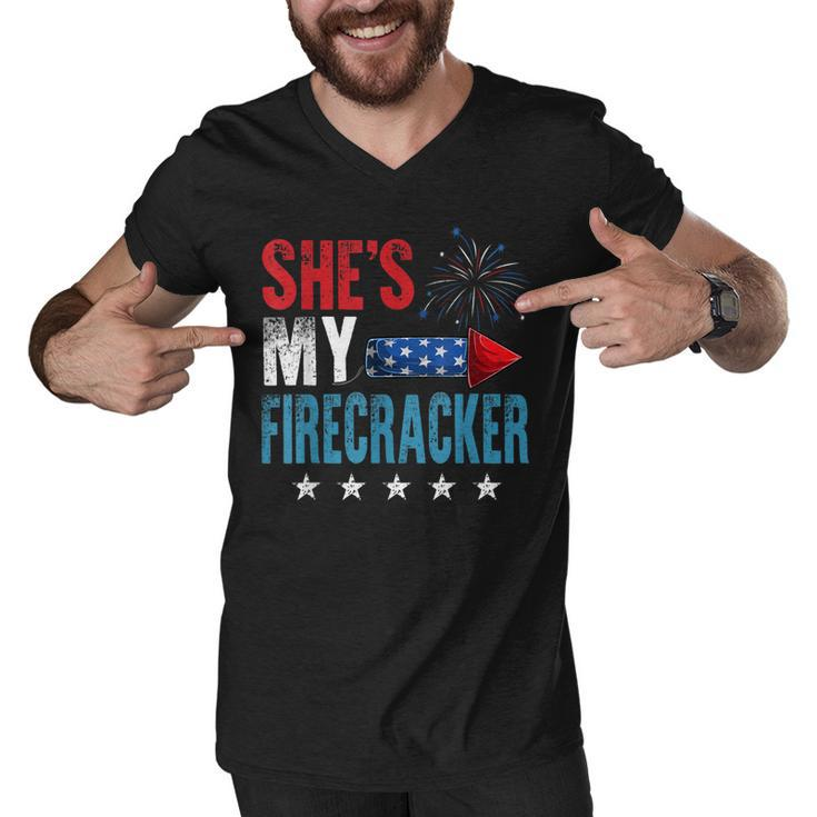 Shes My Firecracker His And Hers 4Th July Matching Couples  Men V-Neck Tshirt