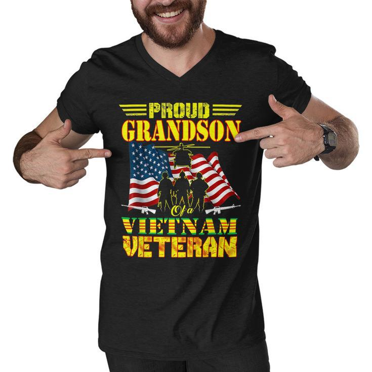 Veteran Veterans Day Proud Grandson Of A Vietnam Veteran For 142 Navy Soldier Army Military Men V-Neck Tshirt