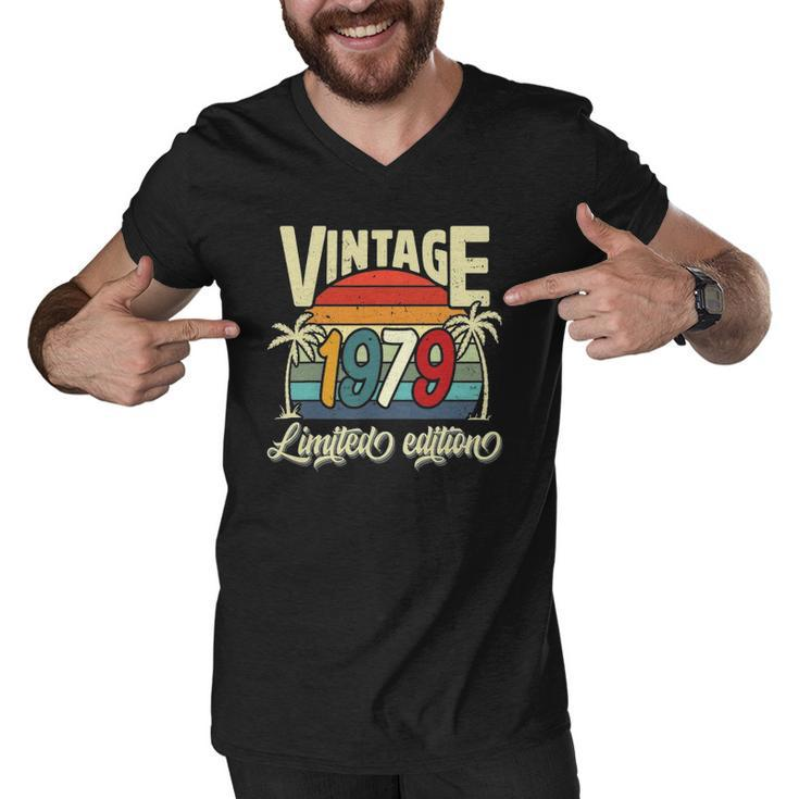 Vintage 1979 43Rd Birthday Limited Edition 43 Years Old Bday Men V-Neck Tshirt