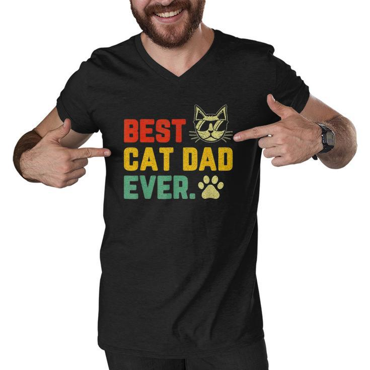 Vintage Best Cat Dad Ever Cat With Sunglasses Fathers Day Men V-Neck Tshirt