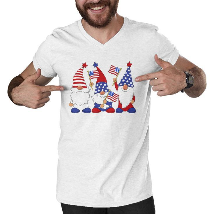 4Th Of July 2022 Patriotic Gnomes Funny American Usa Men V-Neck Tshirt
