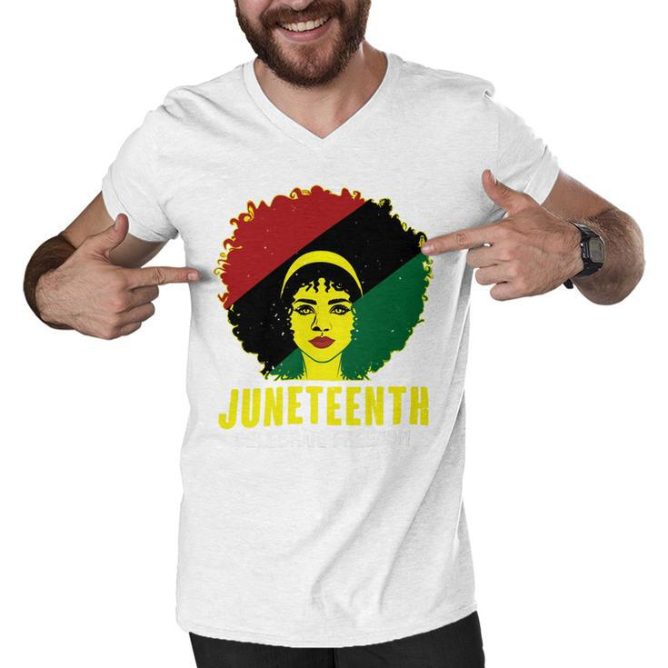 Black Queen Juneteenth Celebrate Freedom Tshirt Men V-Neck Tshirt