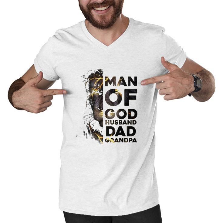 Lion Man Of God Husband Dad Grandpa Fathers Day Men V-Neck Tshirt