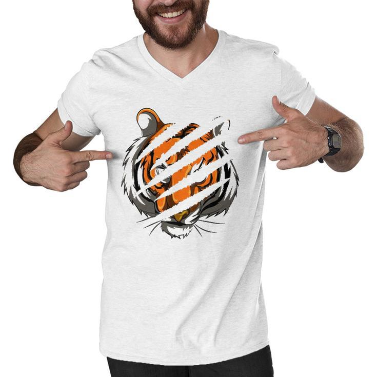 Tiger Stripes Zoo Animal Tiger Men V-Neck Tshirt