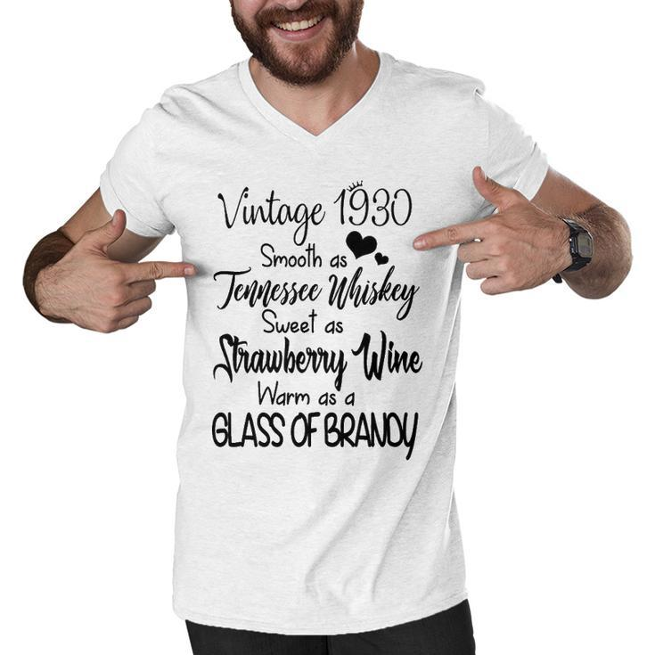 Vintage 1930 Woman Birthday Men V-Neck Tshirt