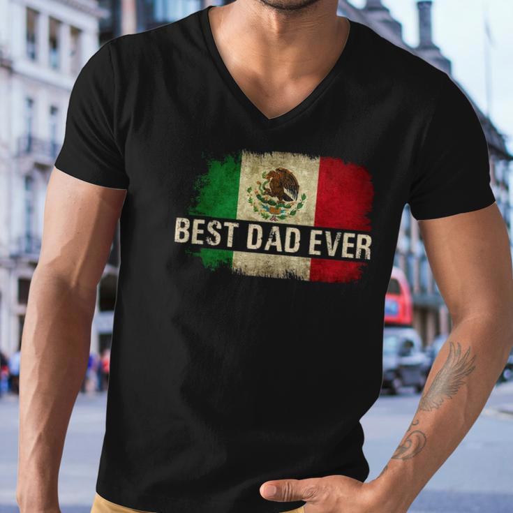Mens Best Mexican Dad Ever Mexican Flag Pride Fathers Day Gift Men V-Neck Tshirt