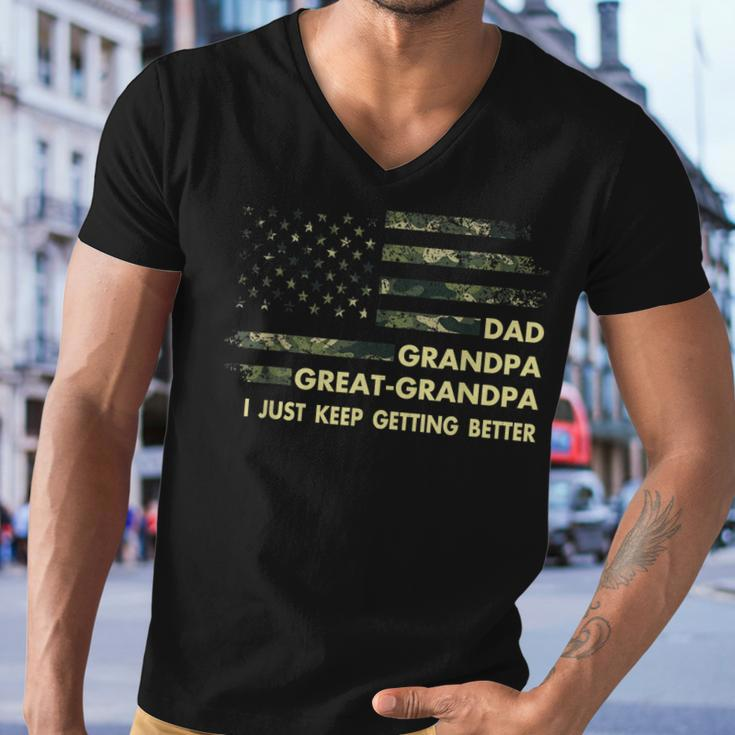 Mens Fathers Day Gift From Grandkids Dad Grandpa Great Grandpa Men V-Neck Tshirt