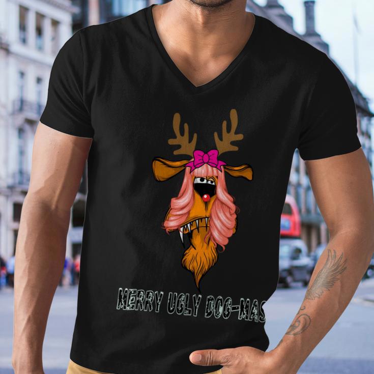 Merry Ugly Dog - Mas Men V-Neck Tshirt