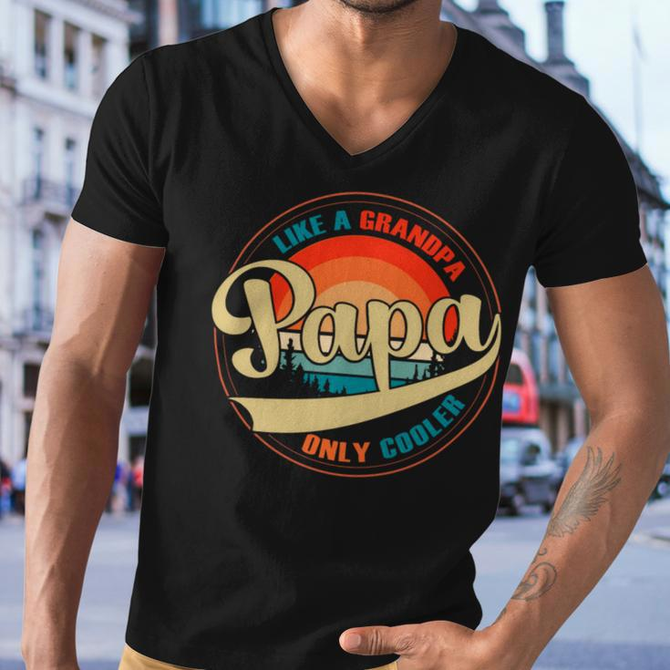 Papa Like A Grandpa Only Cooler Funny Dad Papa Definition Men V-Neck Tshirt