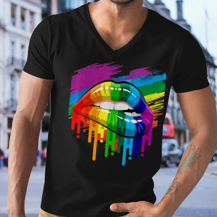 Rainbow Lips Lgbt Pride Month Rainbow Flag Men V-Neck Tshirt