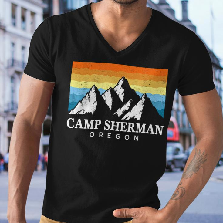 Vintage Camp Sherman Oregon Mountain Hiking Souvenir PrintShirt Men V-Neck Tshirt