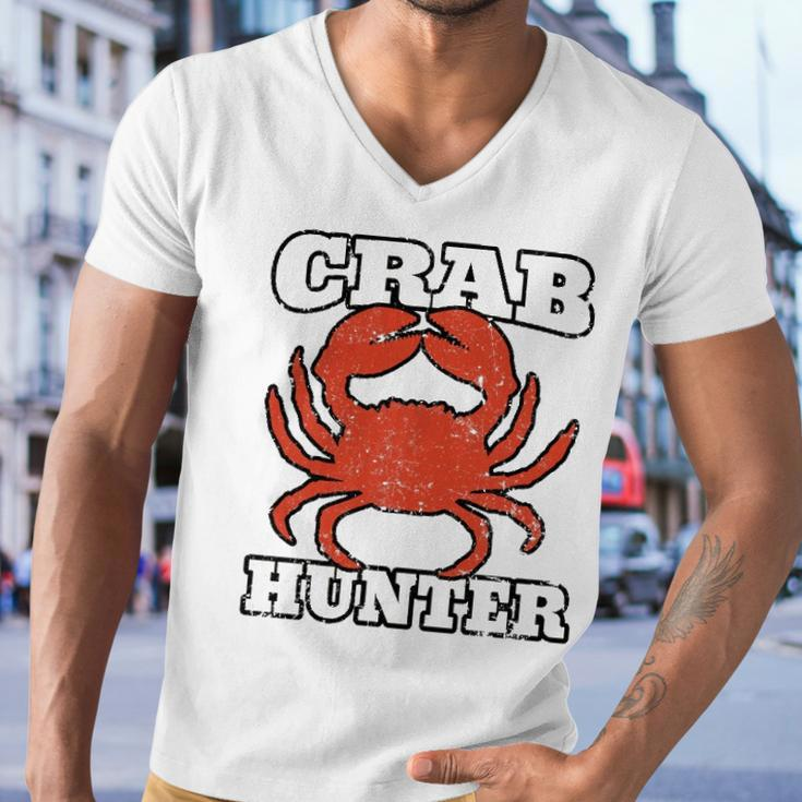 Crab Hunter Seafood Hunting Crabbing Lover Claws Shellfish Men V-Neck Tshirt