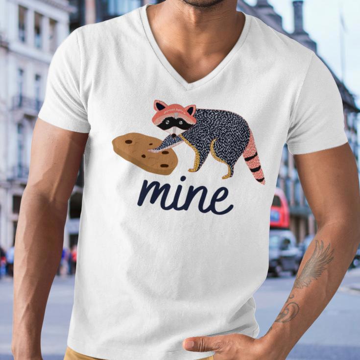 Funny Cookie Raccoon Food Lover Men V-Neck Tshirt