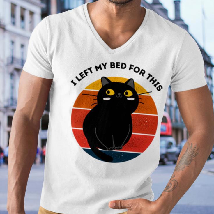 Funny Vintage Black Cat I Left My Bed For This Men V-Neck Tshirt