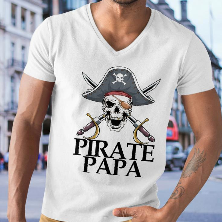 Mens Pirate Papa Captain Sword Gift Funny Halloween Men V-Neck Tshirt