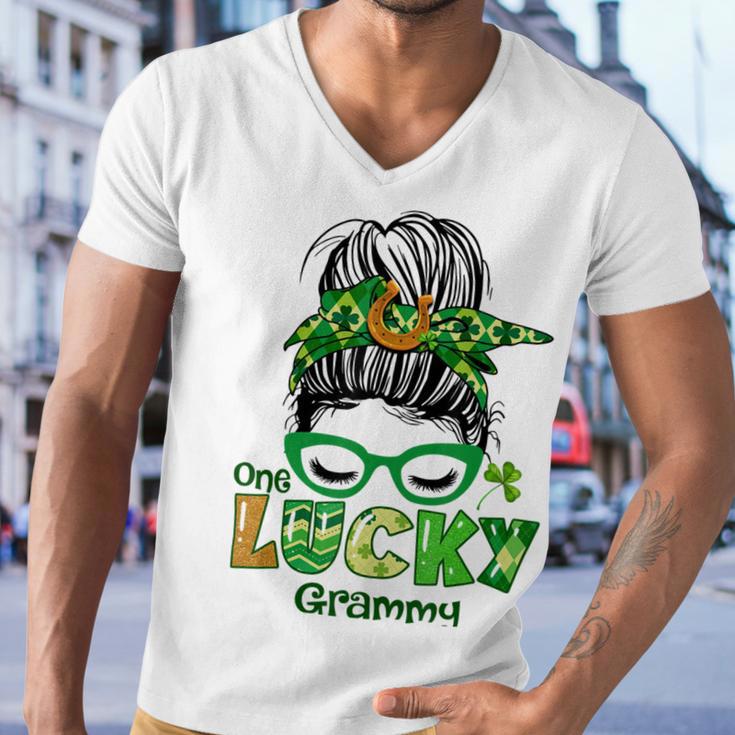 One Lucky Grammy Messy Bun Leopard St Patricks Day Men V-Neck Tshirt