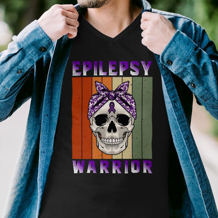 Epilepsy Warrior Skull Women Vintage Purple Ribbon Epilepsy Epilepsy Awareness Men V-Neck Tshirt