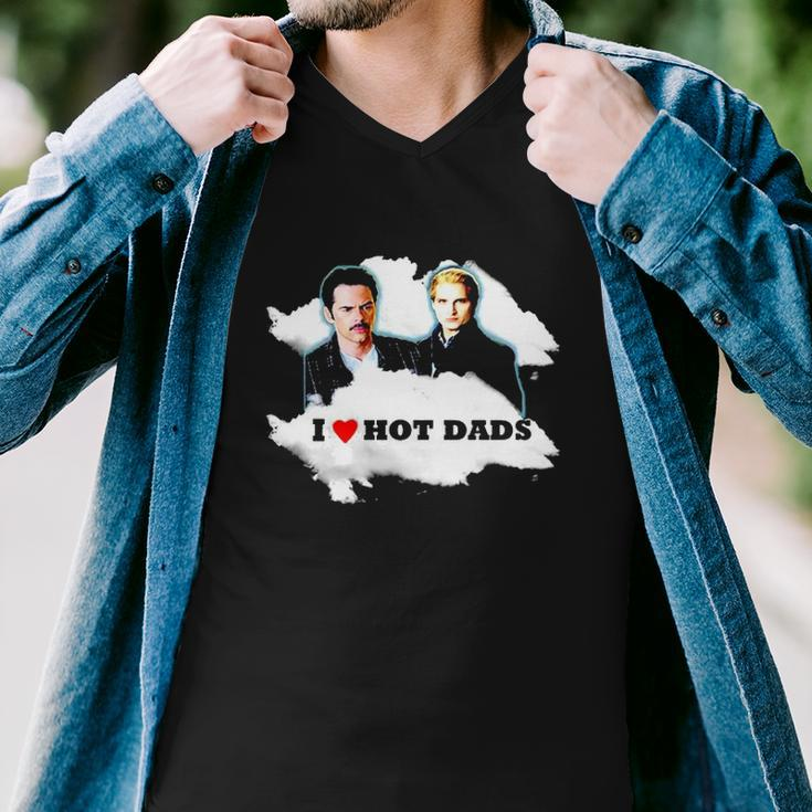 I Love Hot Dads Charlie Swan Carlisle Cullen Men V-Neck Tshirt