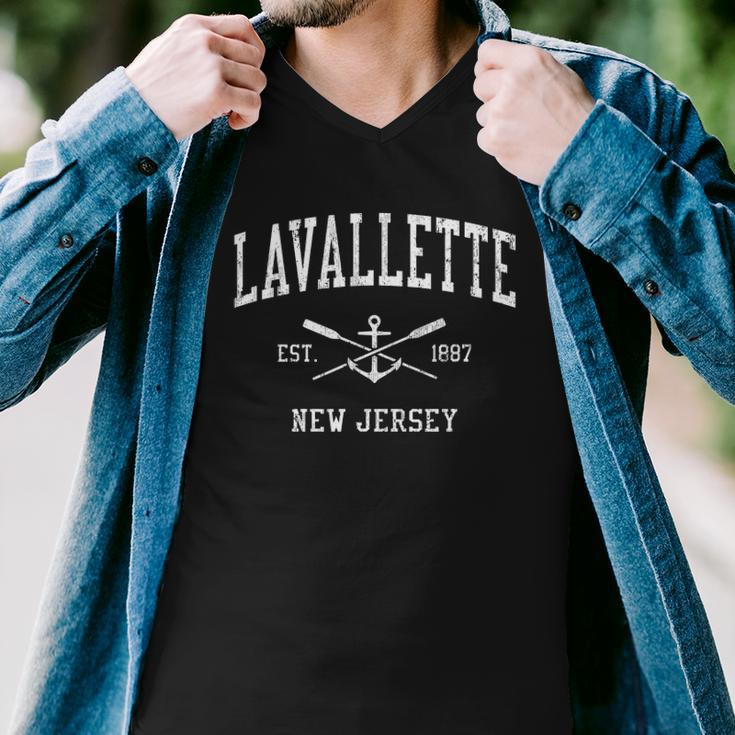 Lavallette Nj Vintage Crossed Oars & Boat Anchor Sports Men V-Neck Tshirt