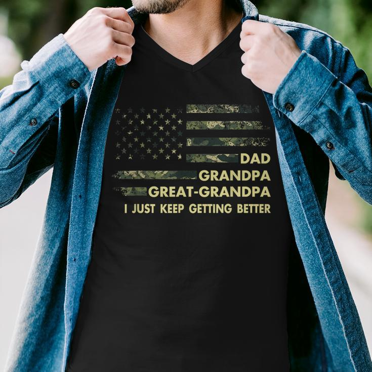 Mens Fathers Day Gift From Grandkids Dad Grandpa Great Grandpa Men V-Neck Tshirt