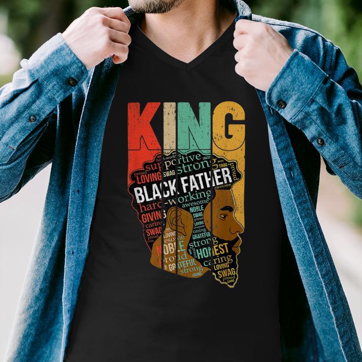 Mens Strong Black King Juneteeth African American Father Day 23 Shirt Men V-Neck Tshirt