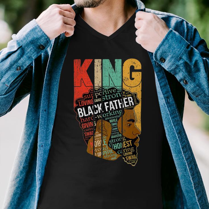 Mens Strong Black King Juneteeth African American Father Day 31 Shirt Men V-Neck Tshirt