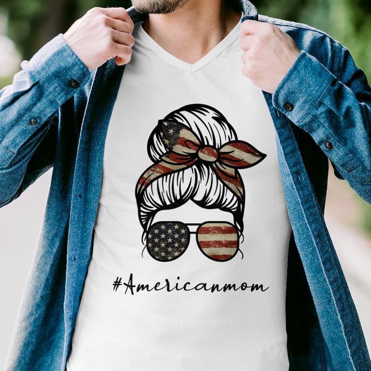 American Mom Great American Flag Sunglasses Mom Mothers Day Men V-Neck Tshirt