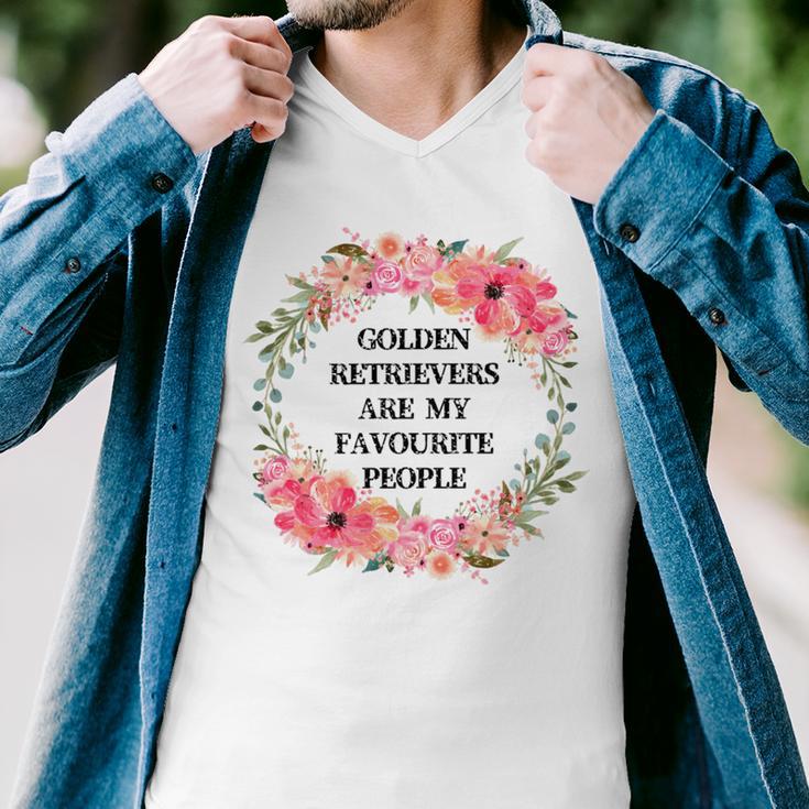 Golden Retrievers Are My Favourite People Men V-Neck Tshirt