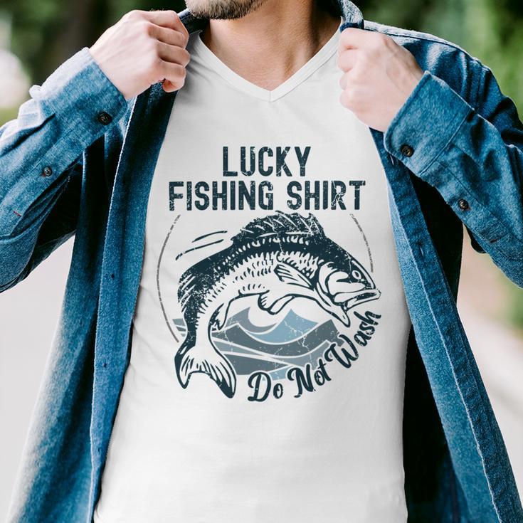 Lucky Fishing Shirt Do Not Wash Fisherman Dad Blue Men V-Neck Tshirt